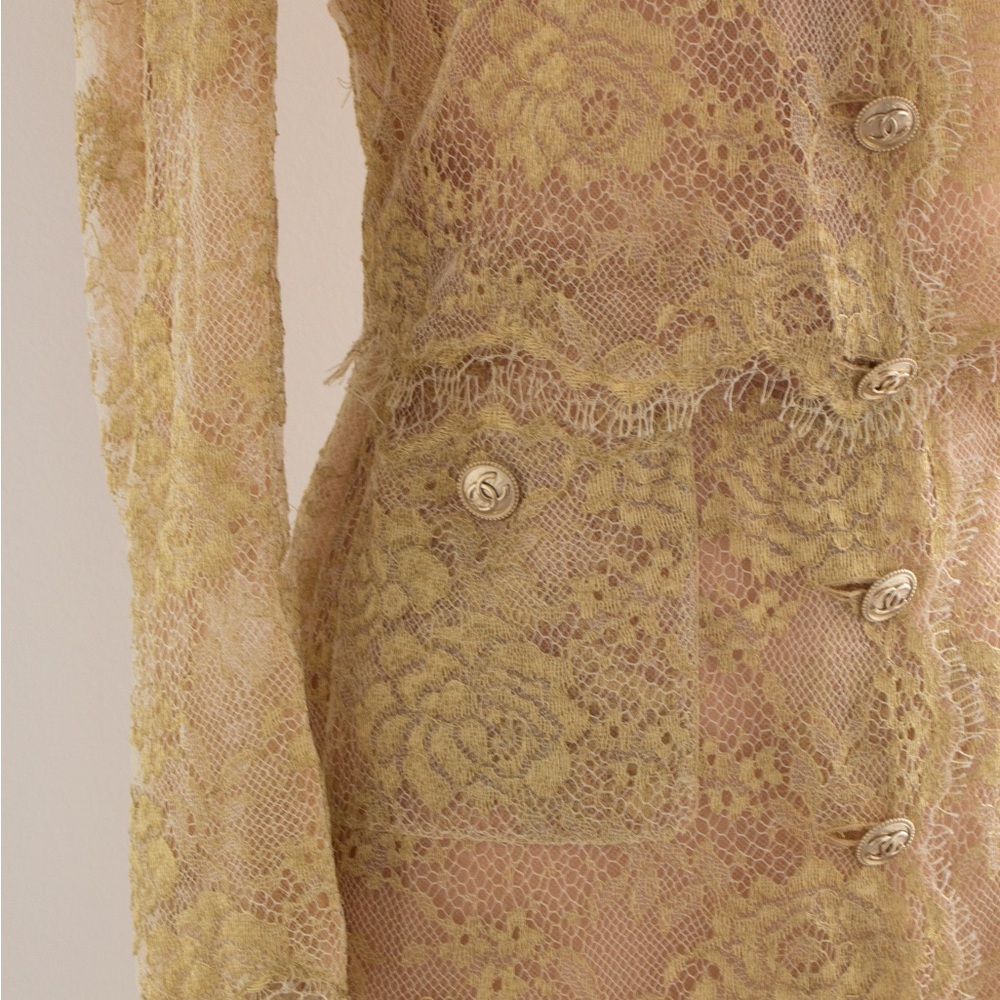 Chanel F/W 2020 Metiers D'Art Shimmery Gold Beige Lace Top Skirt 20A Suit - Picture 9 of 17